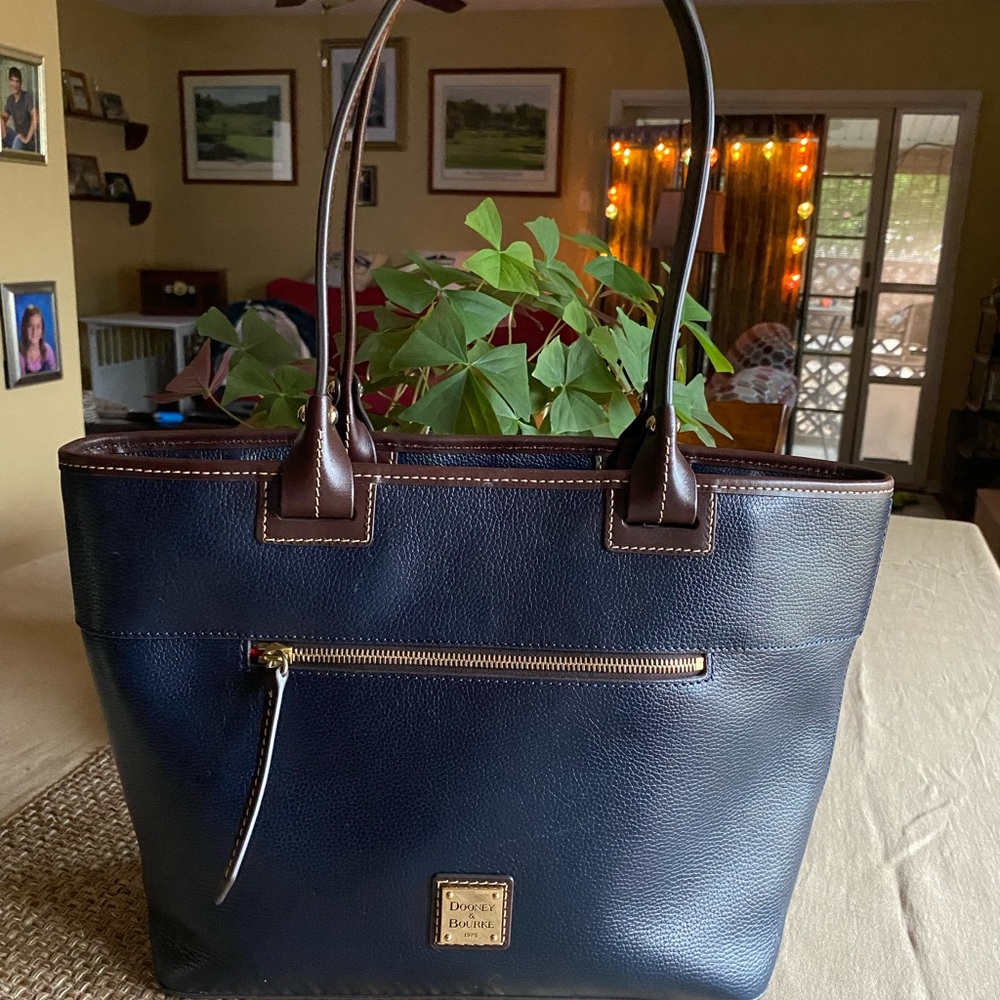 Dooney & Bourke Beacon Tote
